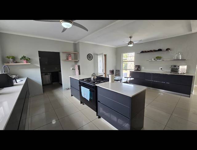 4 BEDROOM FREEHOLD FOR SALE IN VERWOERDPARK